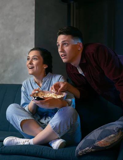 Família conectada Priston Net